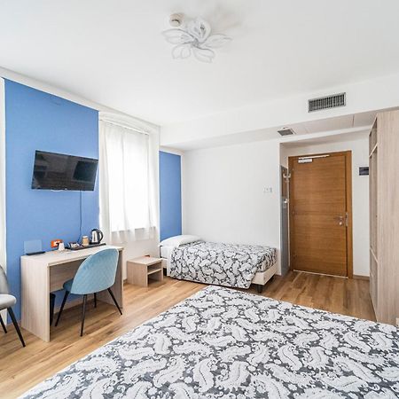 Hotel Italia Trieste Esterno foto