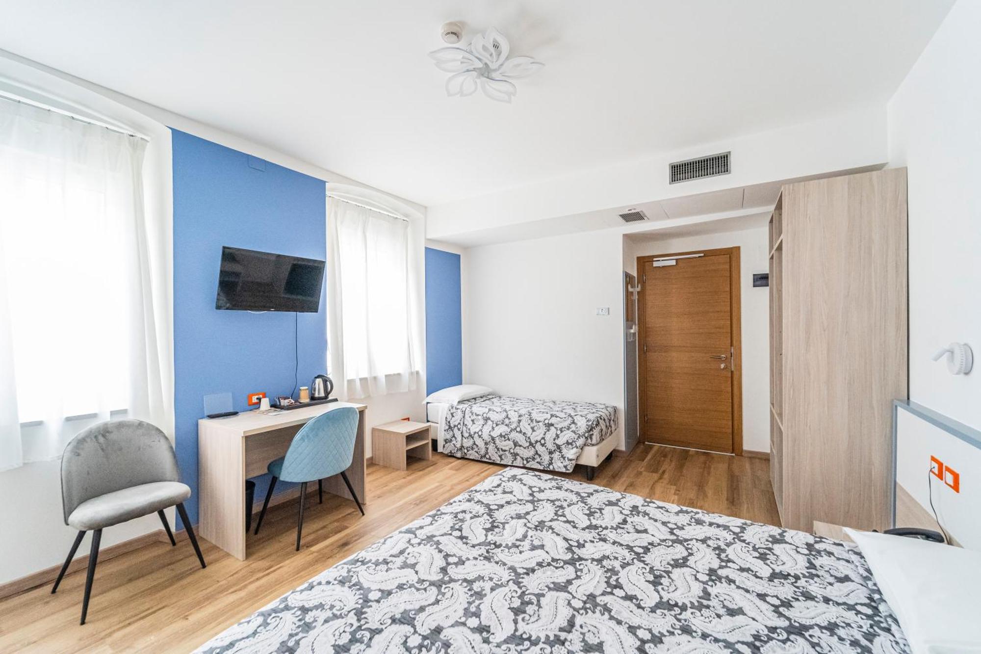 Hotel Italia Trieste Esterno foto