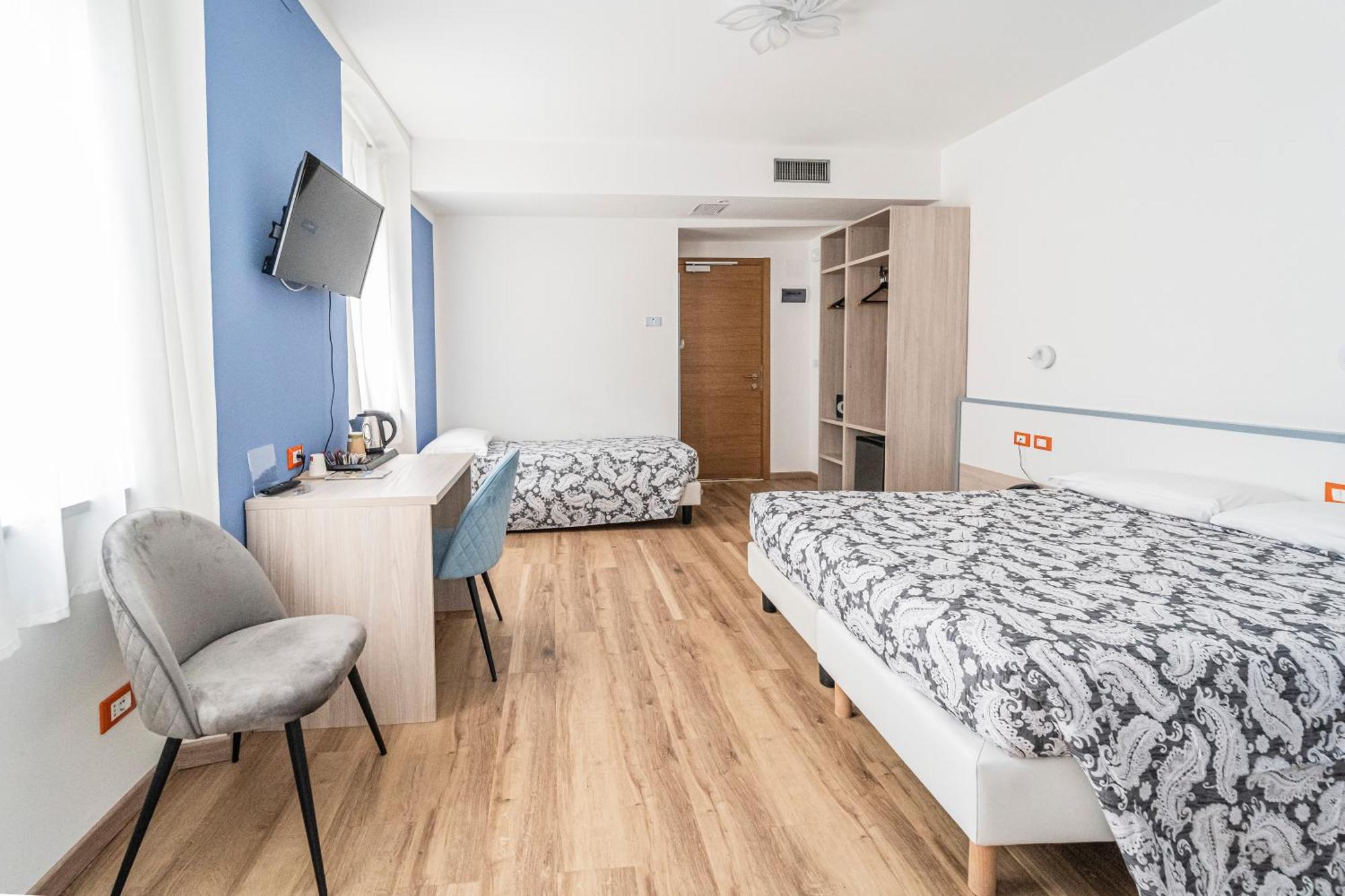 Hotel Italia Trieste Esterno foto